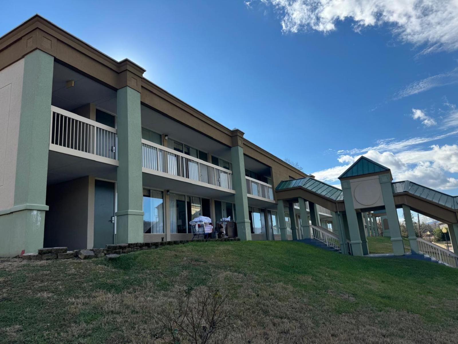Harriman Quality Inn מראה חיצוני תמונה